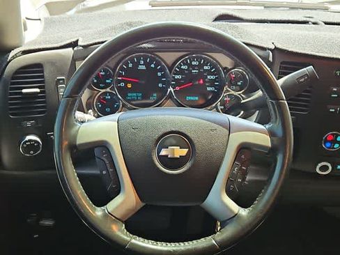 Used 2010 Chevrolet Silverado 1500 LT w/ Texas Edition RWD image 20
