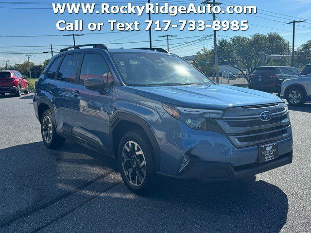 Used 2025 Subaru Forester Premium AWD/4WD image 9
