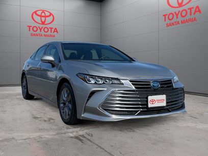 Certified 2020 Toyota Avalon XLE w/ Moonroof Package