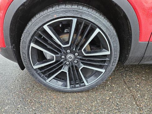 Used 2020 Volvo XC40 T5 R-Design image 8