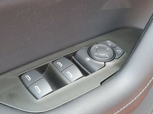 Certified 2023 Chevrolet Blazer LT w/ LPO, Floor Liner Package AWD/4WD image 28