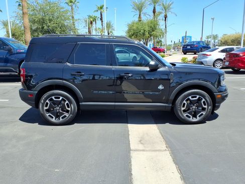 Used 2021 Ford Bronco Sport Outer Banks AWD/4WD image 3