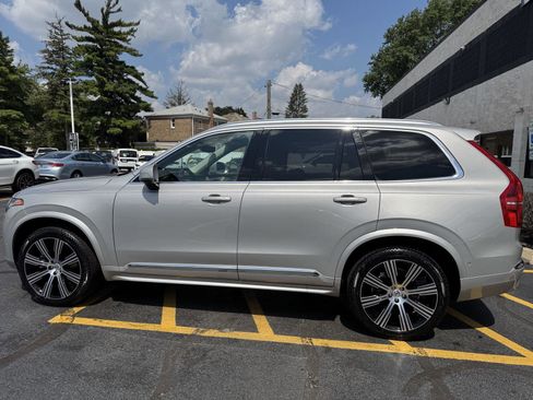 Used 2024 Volvo XC90 B5 Plus image 15