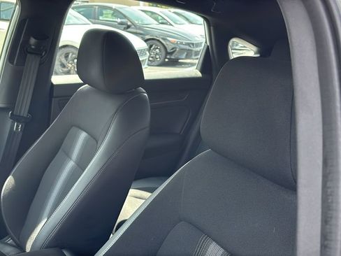 Used 2022 Honda Civic Sport image 24