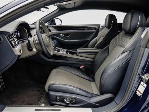 Used 2020 Bentley Continental GT AWD/4WD image 41
