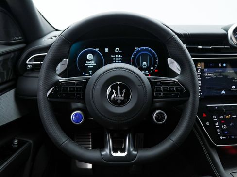 New 2026 Maserati Grecale Modena AWD/4WD image 17