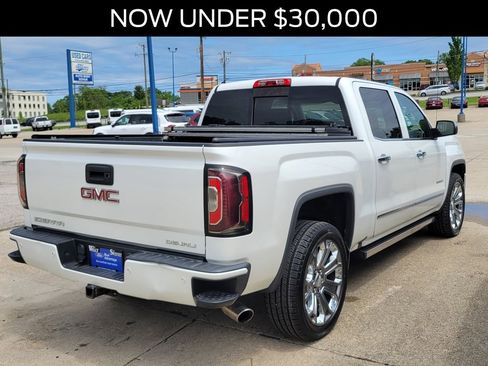 Used 2017 GMC Sierra 1500 Denali w/ Denali Ultimate Package AWD/4WD image 3