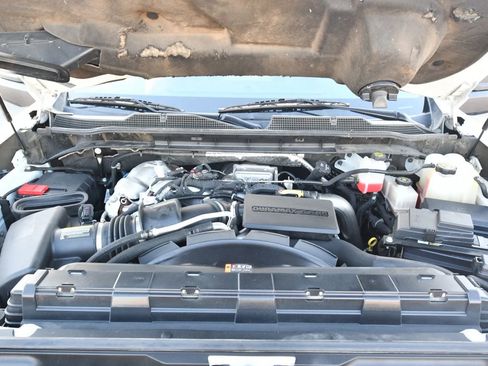 Used 2023 Chevrolet Silverado 2500 LTZ w/ LTZ Plus Package AWD/4WD image 15
