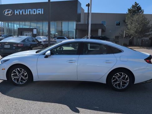 Used 2020 Hyundai Sonata SEL w/ Convenience Package image 2