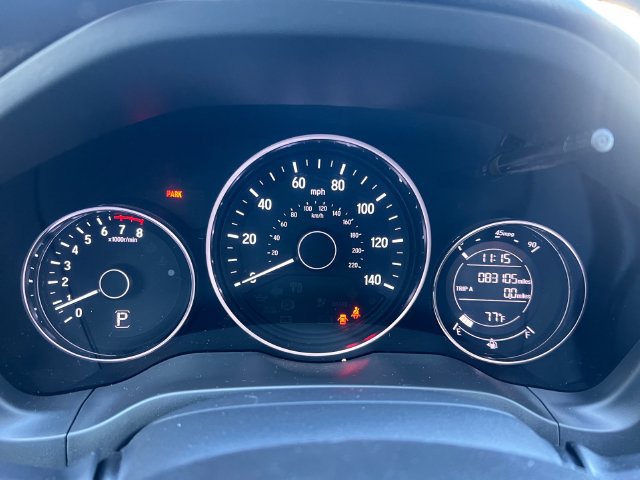 Used 2021 Honda HR-V LX image 14