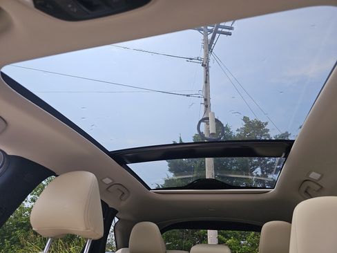 Used 2022 INFINITI QX50 Essential image 36