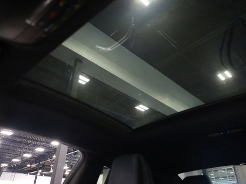 Used 2018 Mercedes-Benz C 63 AMG S image 34