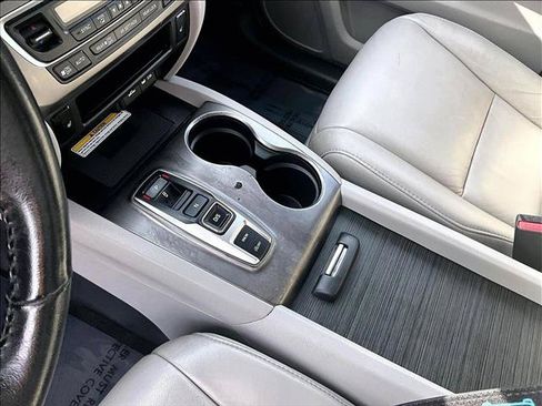 Used 2022 Honda Pilot Special Edition image 15