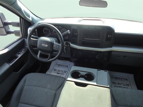 Used 2023 Ford F250 XL w/ XL Off-Road Package AWD/4WD image 12