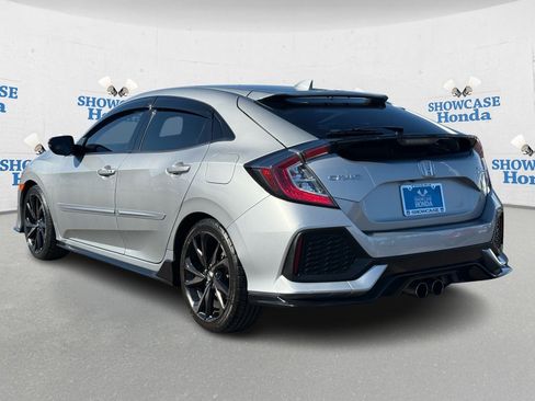 Used 2018 Honda Civic Sport Touring image 5