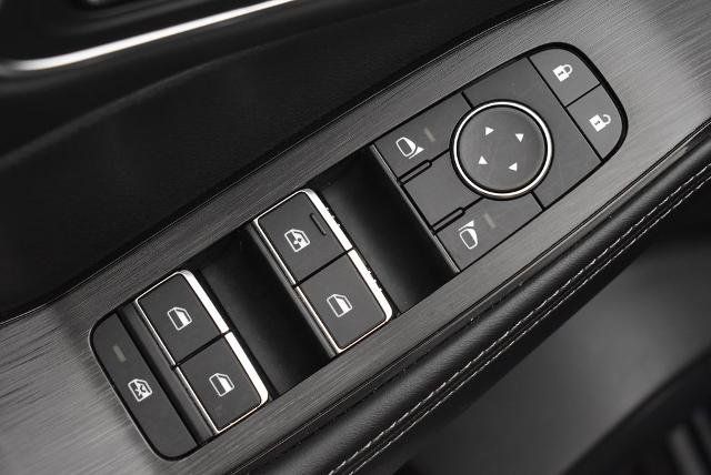 Certified 2026 Nissan Rogue Platinum w/ Platinum Premium Package AWD/4WD image 11