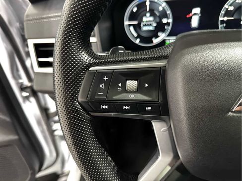 Used 2024 Mitsubishi Outlander SEL image 14