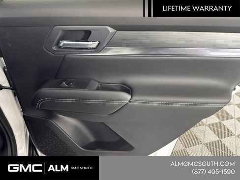 New 2026 GMC Terrain Elevation w/ Elevation Premium Package image 18