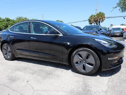 Used 2019 Tesla Model 3 Standard Range Plus