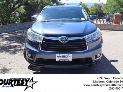 Used 2016 Toyota Highlander Limited Platinum AWD/4WD image 2