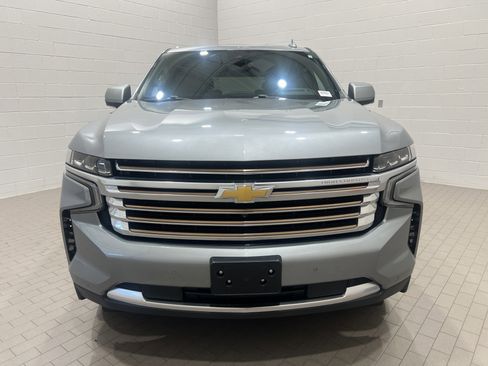 Used 2023 Chevrolet Tahoe High Country image 3