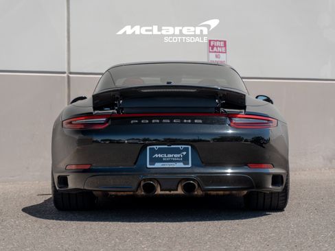 Used 2019 Porsche 911 Targa 4 GTS AWD/4WD image 6