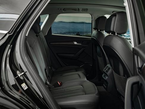 Used 2023 Audi Q5 2.0T Premium w/ Convenience Package image 44