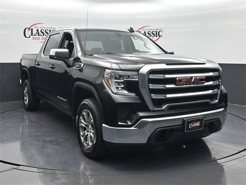 Used 2020 GMC Sierra 1500 SLE w/ SLE Value Package image 5