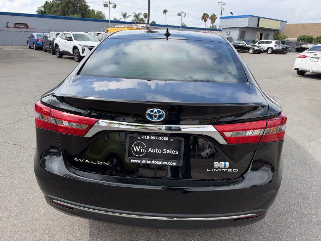 Used 2016 Toyota Avalon Limited w/ Protection Package FWD image 6