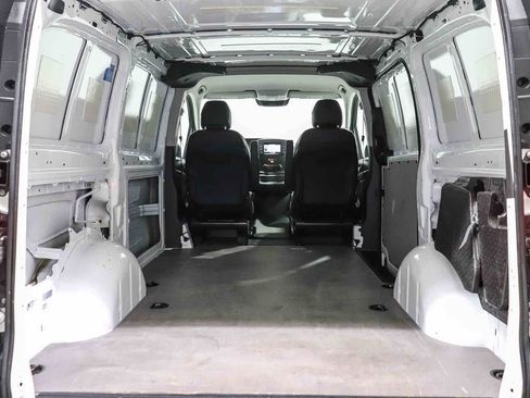 Used 2023 Mercedes-Benz Metris image 26