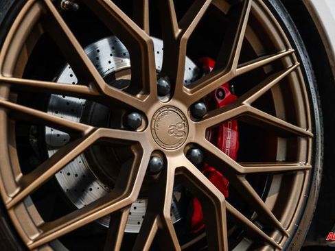 Used 2012 Porsche 911 Carrera S image 3