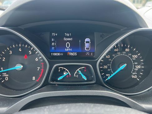 Used 2017 Ford Escape Titanium AWD/4WD image 16