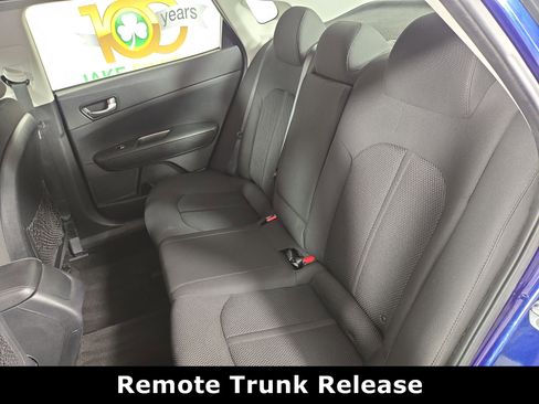 Used 2019 Kia Optima LX FWD image 12