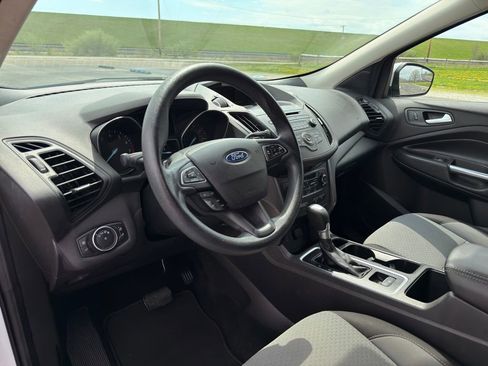 Used 2017 Ford Escape SE AWD/4WD image 23