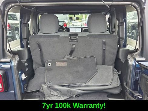 Used 2025 Jeep Wrangler Sport AWD/4WD image 16