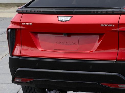 New 2025 Cadillac Lyriq Sport image 14
