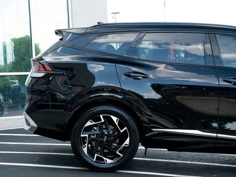 Used 2024 Kia Sportage SX FWD image 11