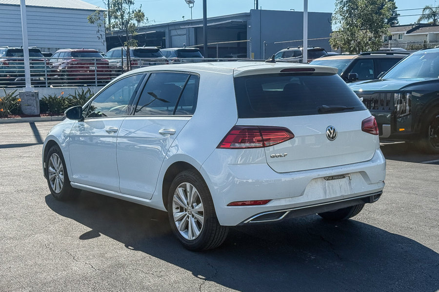 Used 2020 Volkswagen Golf 4-Door FWD image 10