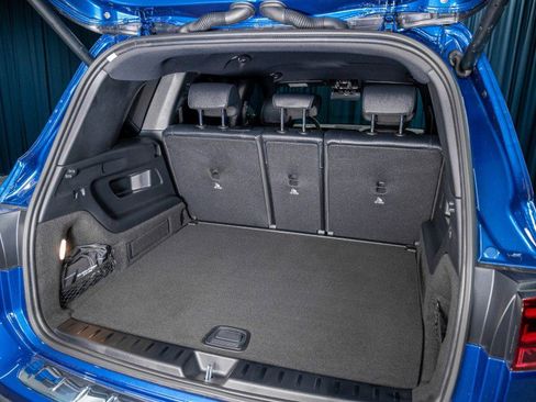 New 2025 Mercedes-Benz EQB 300 4MATIC image 6