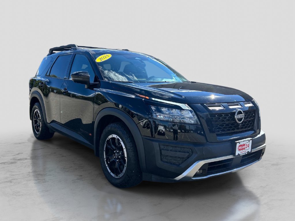 Used 2024 Nissan Pathfinder Rock Creek AWD/4WD image 7