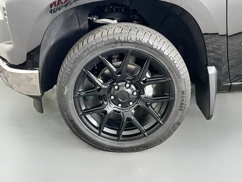 Used 2026 Chevrolet Silverado 1500 LTZ AWD/4WD image 28