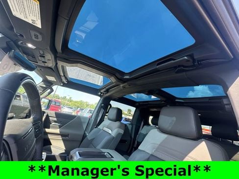 New 2024 GMC Hummer EV 3X w/ LPO, Illumination Package image 21