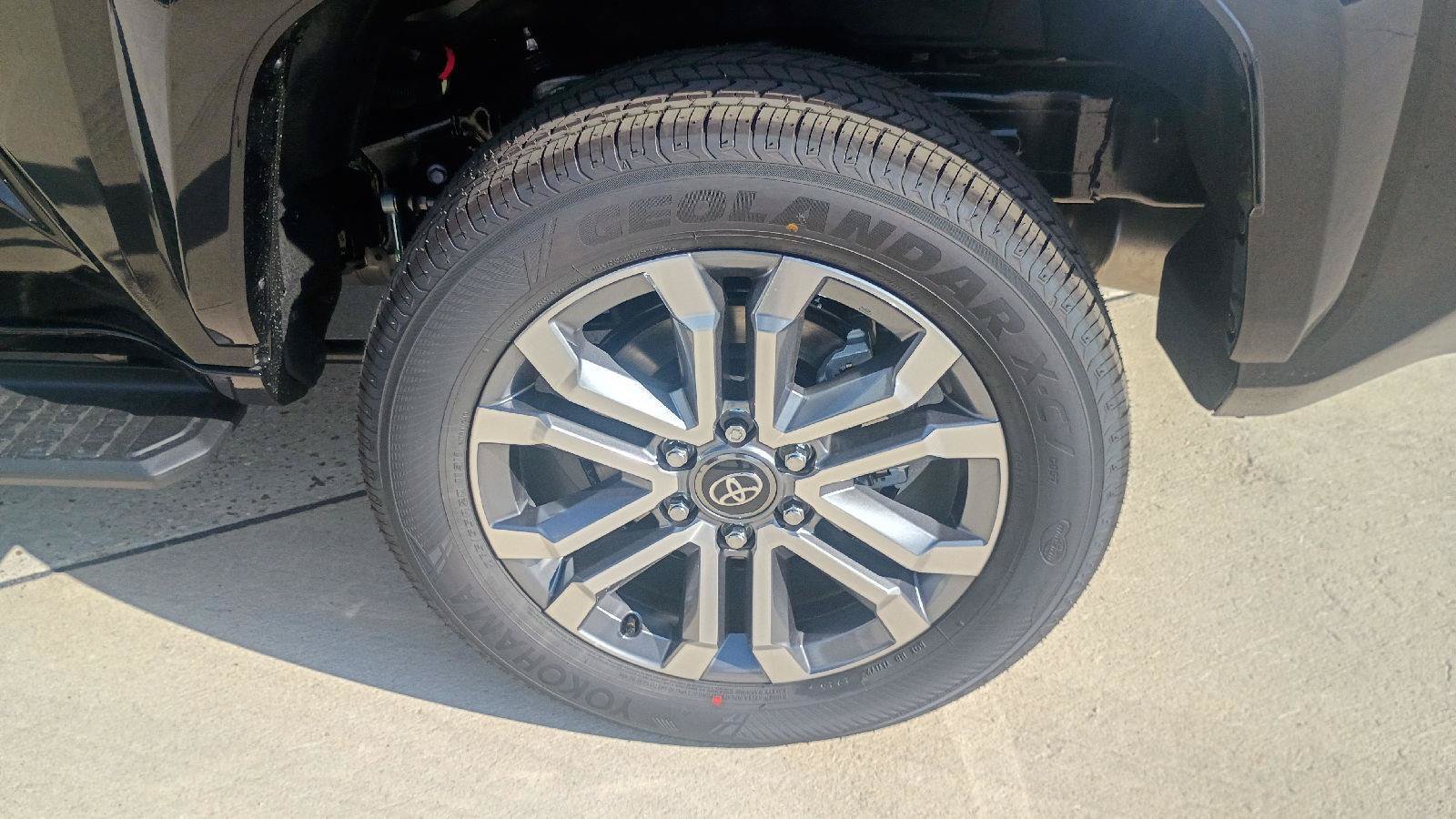 New 2026 Toyota 4Runner Limited AWD/4WD image 24