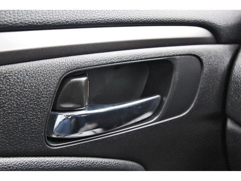 Used 2018 Honda Ridgeline Sport image 21