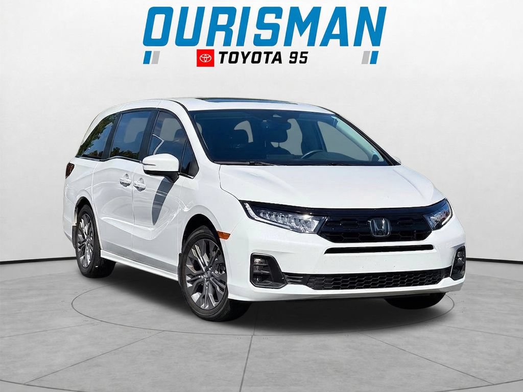 Used 2026 Honda Odyssey Touring image 1
