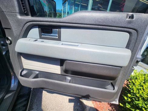 Used 2012 Ford F150 XLT image 19