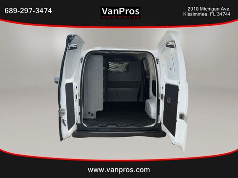 Used 2018 Nissan NV200 S FWD image 13