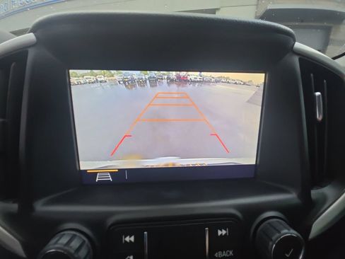 Used 2019 GMC Terrain SLT w/ Preferred Package AWD/4WD image 16