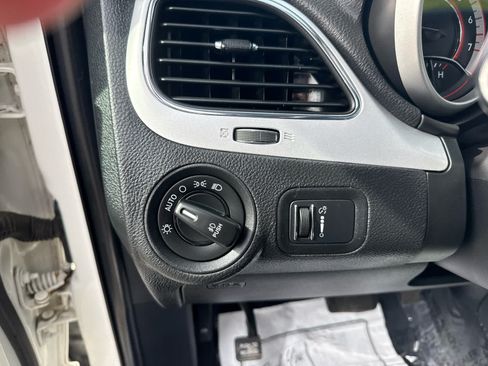 Used 2017 Dodge Journey GT AWD/4WD image 19