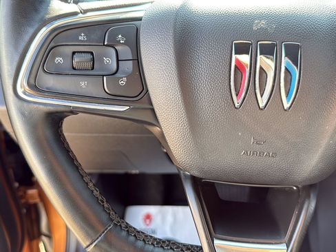 Used 2024 Buick Envista Sport Touring w/ Convenience I Package FWD image 15